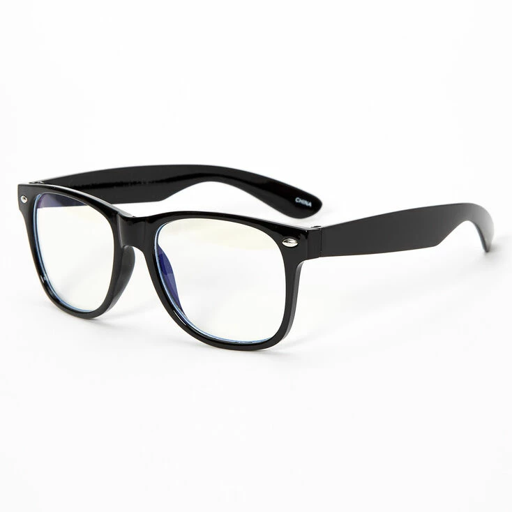 Outlet 🔥 Claire's Solar Blue Light Reducing Retro Clear Lens Frames - Black 👍 1 Outlet 🔥 Claire's Solar Blue Light Reducing Retro Clear Lens Frames - Black 👍